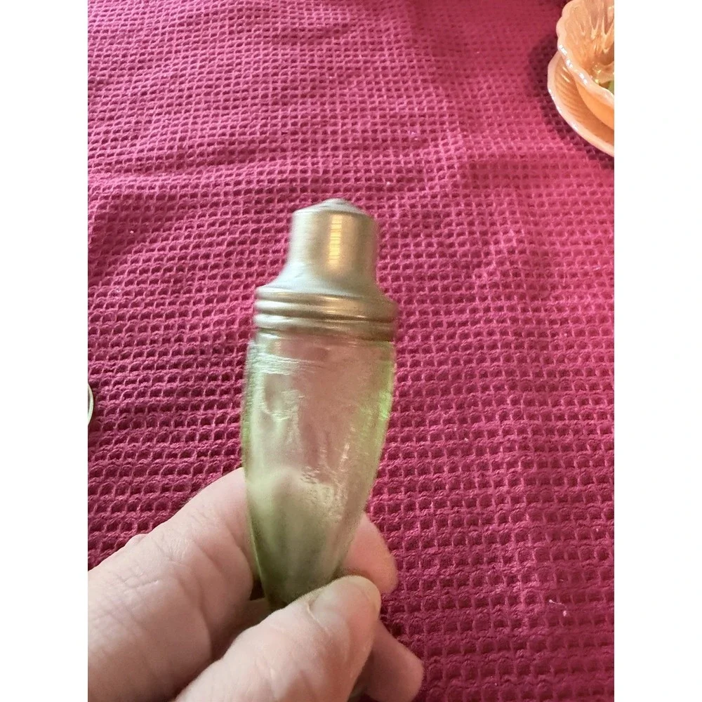 Anchor Hocking Cameo Ballerina Green Uranium Salt and Pepper Shakers with lids